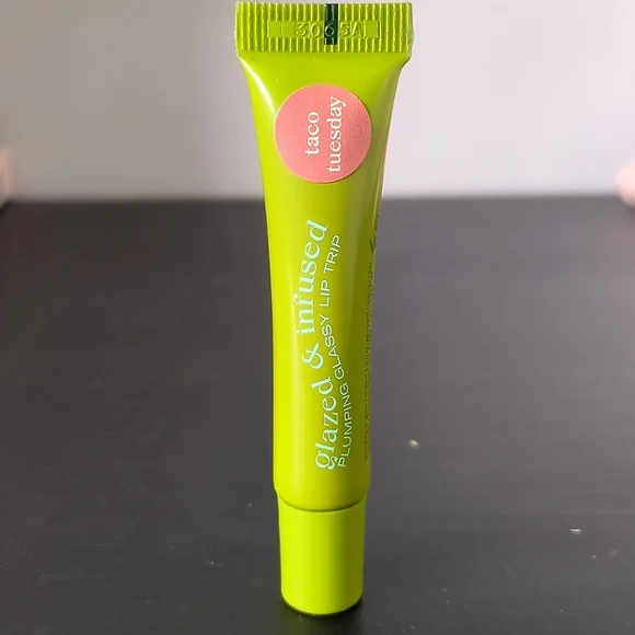 Caliray lip gloss - Picture 2 of 2